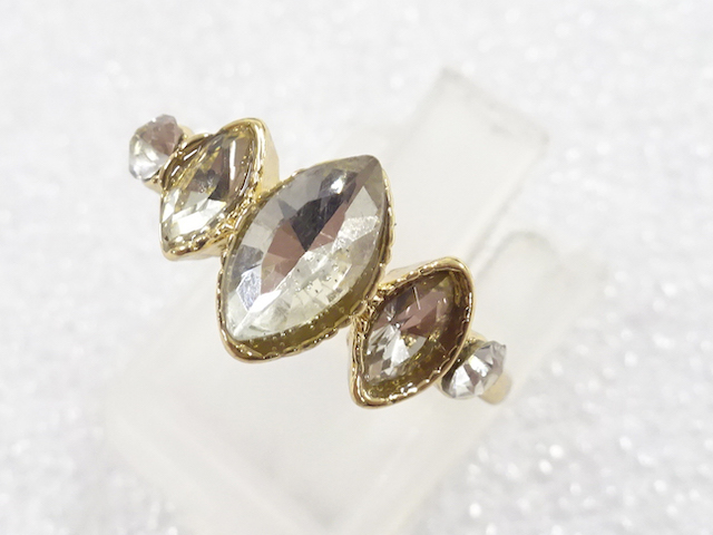 CRYSTAL FASHION RING / JP SIZE 13